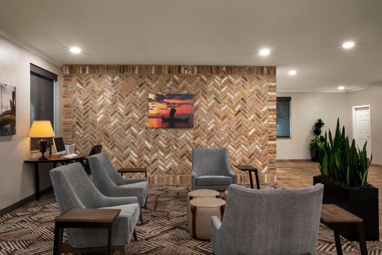 Candlewood Suites Mobile-Downtown By Ihg Exteriör bild